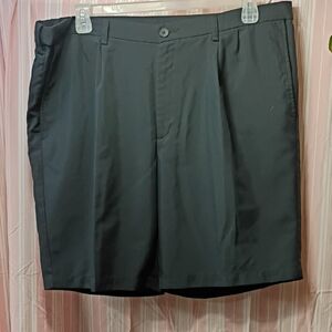 Haggar Men's Black Flat Front Shorts